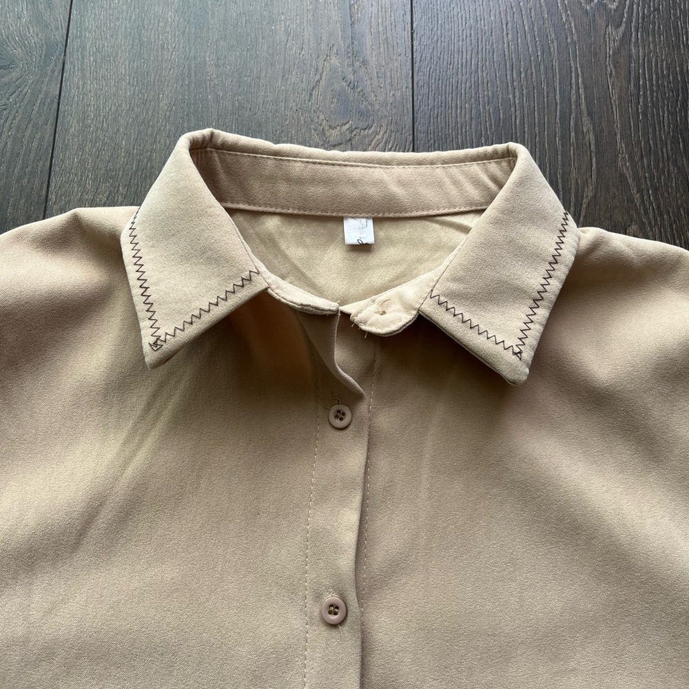 Free Style Button-Up Shirt - Picture 4 of 12
